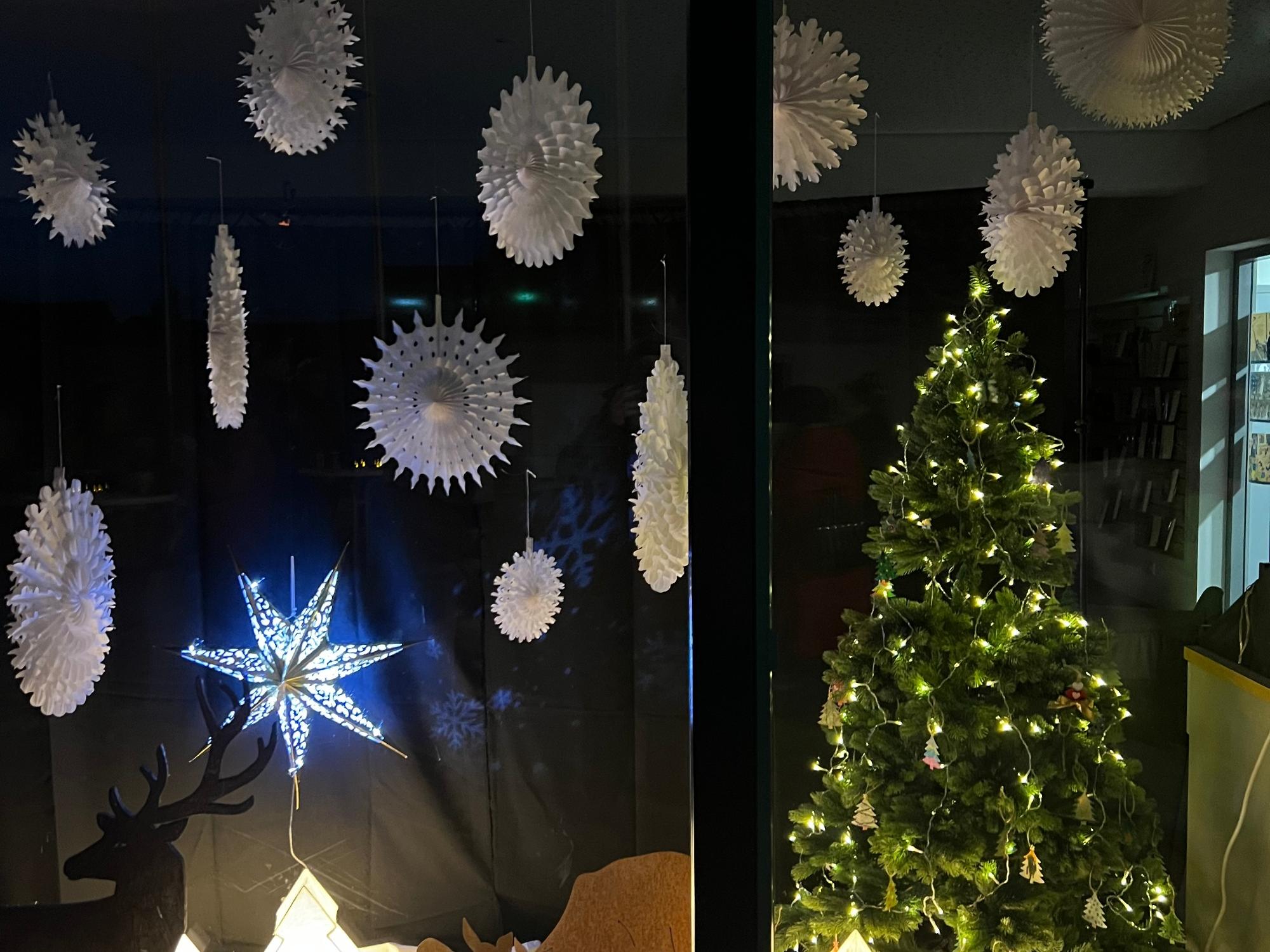 Adventsfenster 1 2025